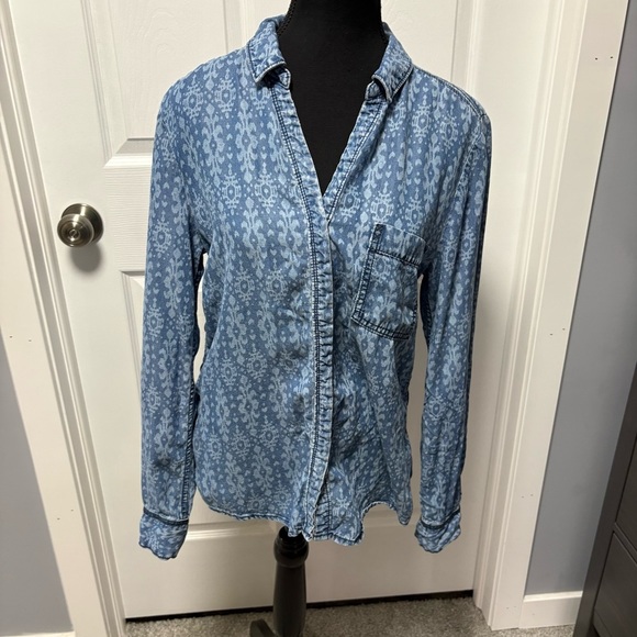 Holding Horses Button Down Top - Picture 1 of 7